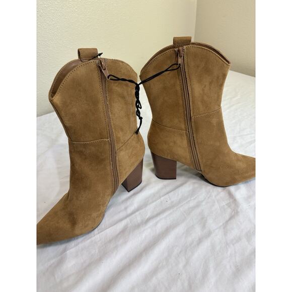 New Forever 21 Size 9 Camel Brown Faux Suede Pointed Toe Ankle Cowgirl Booties - Picture 6 of 11